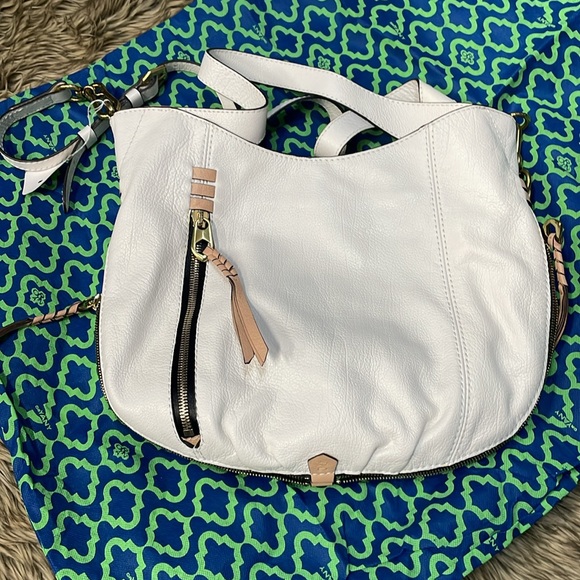 Oryany Purse - Picture 4 of 8